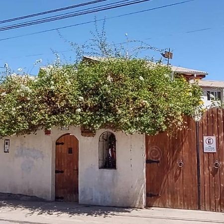 Hostal Donde Rita Vicuña Esterno foto